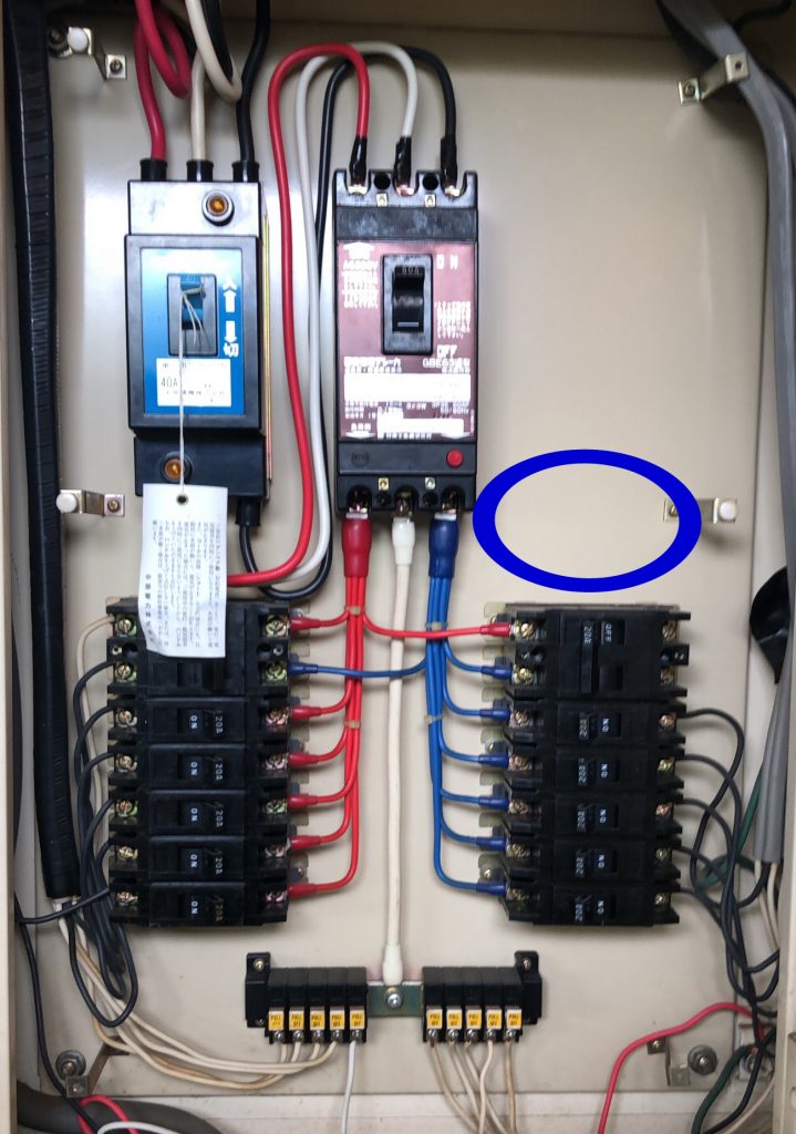 電気工事 エアコン専用回路のブレーカーとコンセントの増設 第二種電気工事士 技能試験対策 少人数制実技講習会実施の Ecq